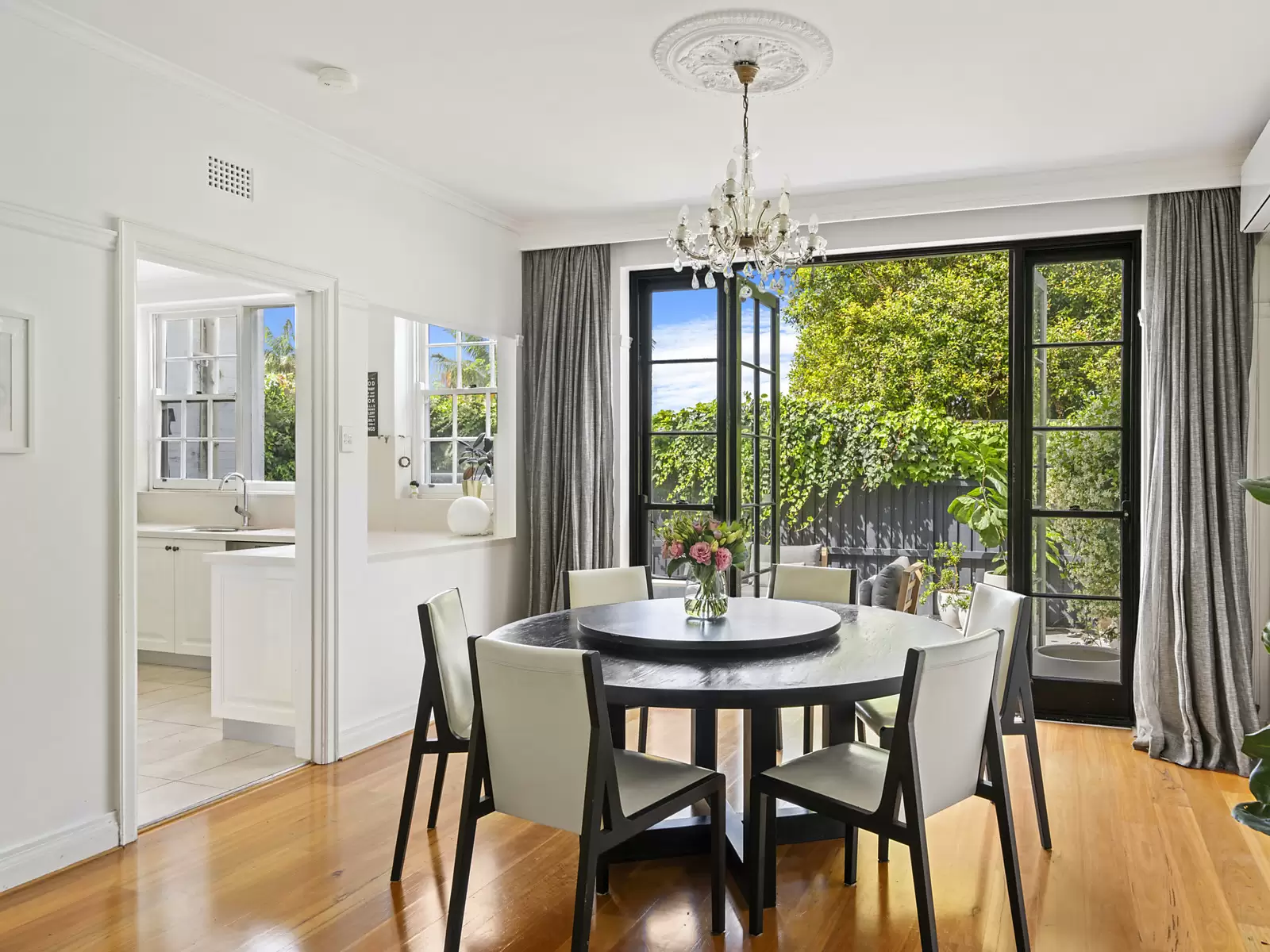 Townhouse 2/9-11 Rosemont Avenue, Woollahra Sold by Sydney Sotheby's International Realty - image 4