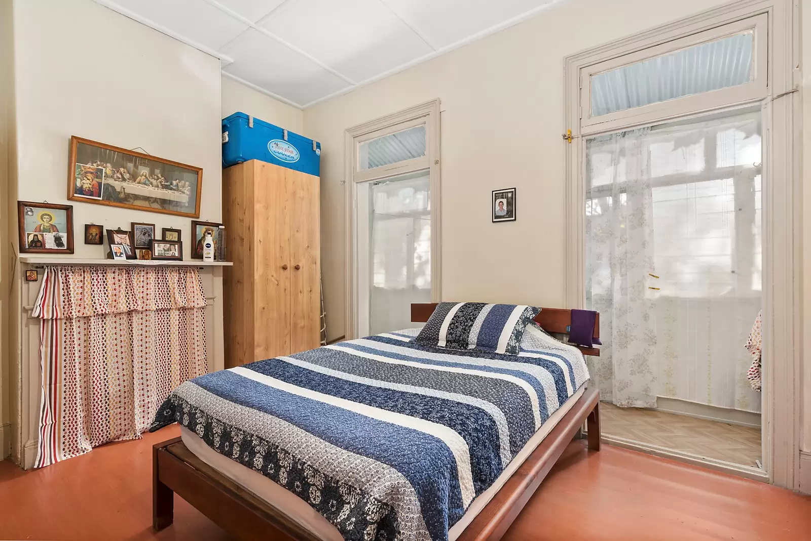 63 Cooper Street, Surry Hills Sold by Sydney Sotheby's International Realty - image 1