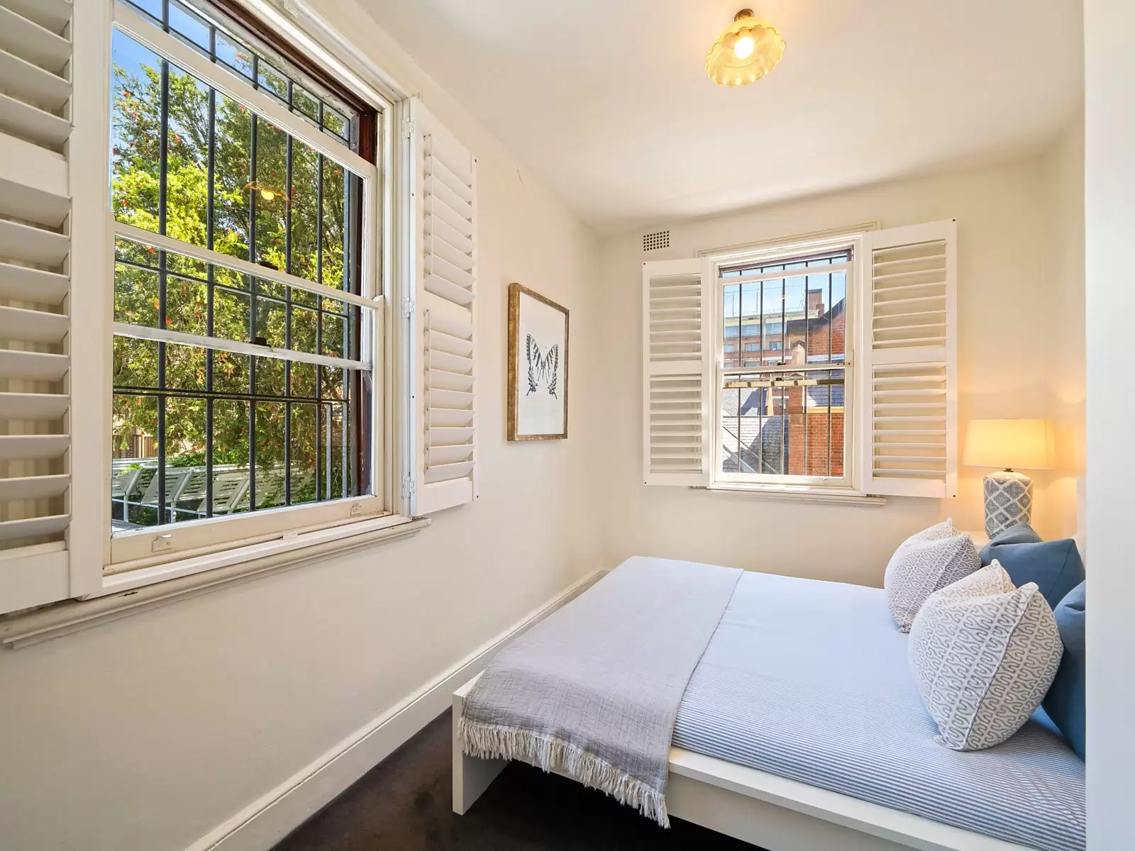 169 Albion Street, Surry Hills Sold by Sydney Sotheby's International Realty - image 1
