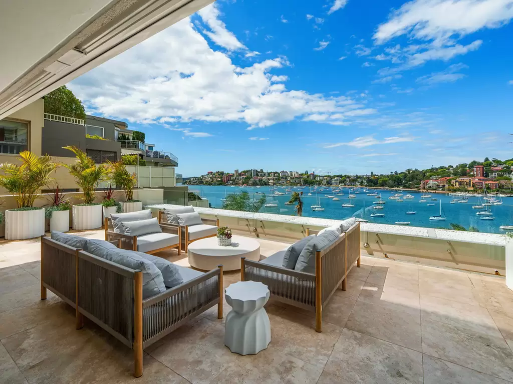 1/33 Sutherland Crescent, Darling Point Sold by Sydney Sotheby's International Realty