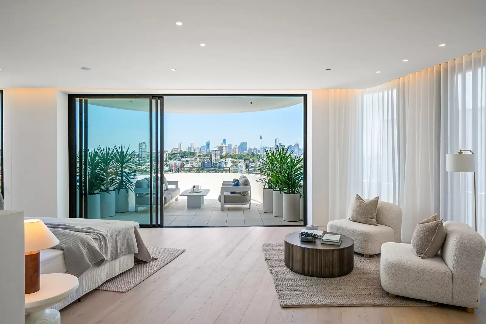 Penthouse/23 Wolseley Road, Point Piper Auction by Sydney Sotheby's International Realty - image 10