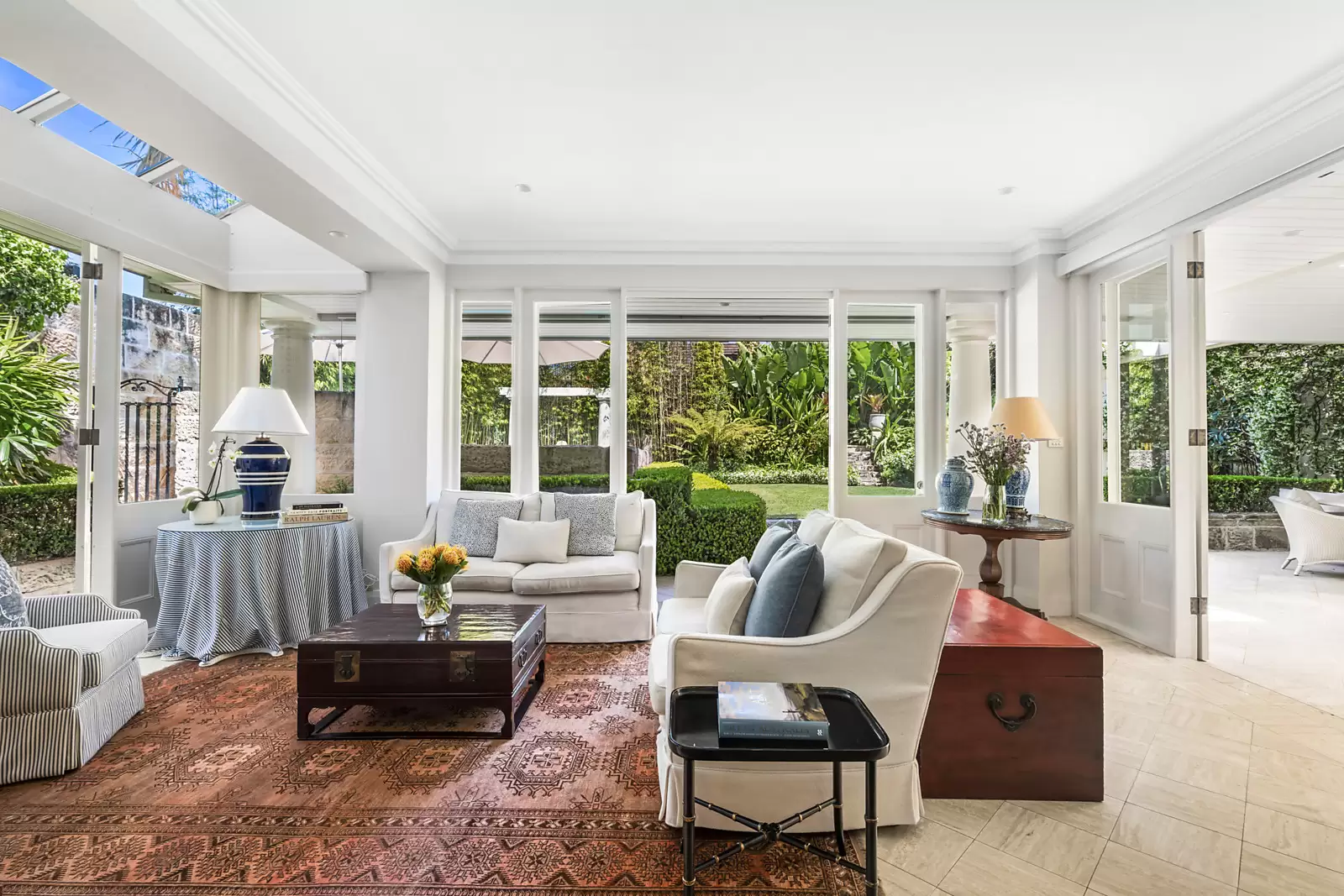 8 Rosemont Avenue, Woollahra For Sale by Sydney Sotheby's International Realty - image 2
