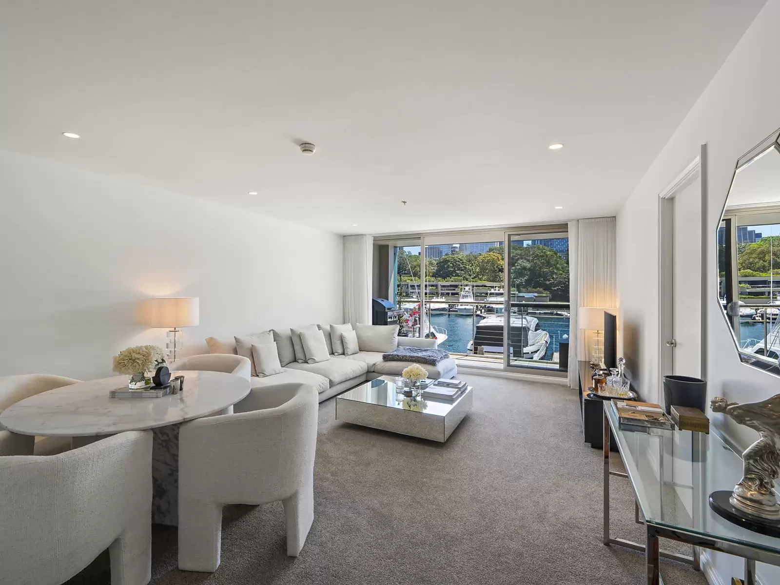 212/6E Cowper Wharf Roadway, Woolloomooloo For Sale by Sydney Sotheby's International Realty - image 3