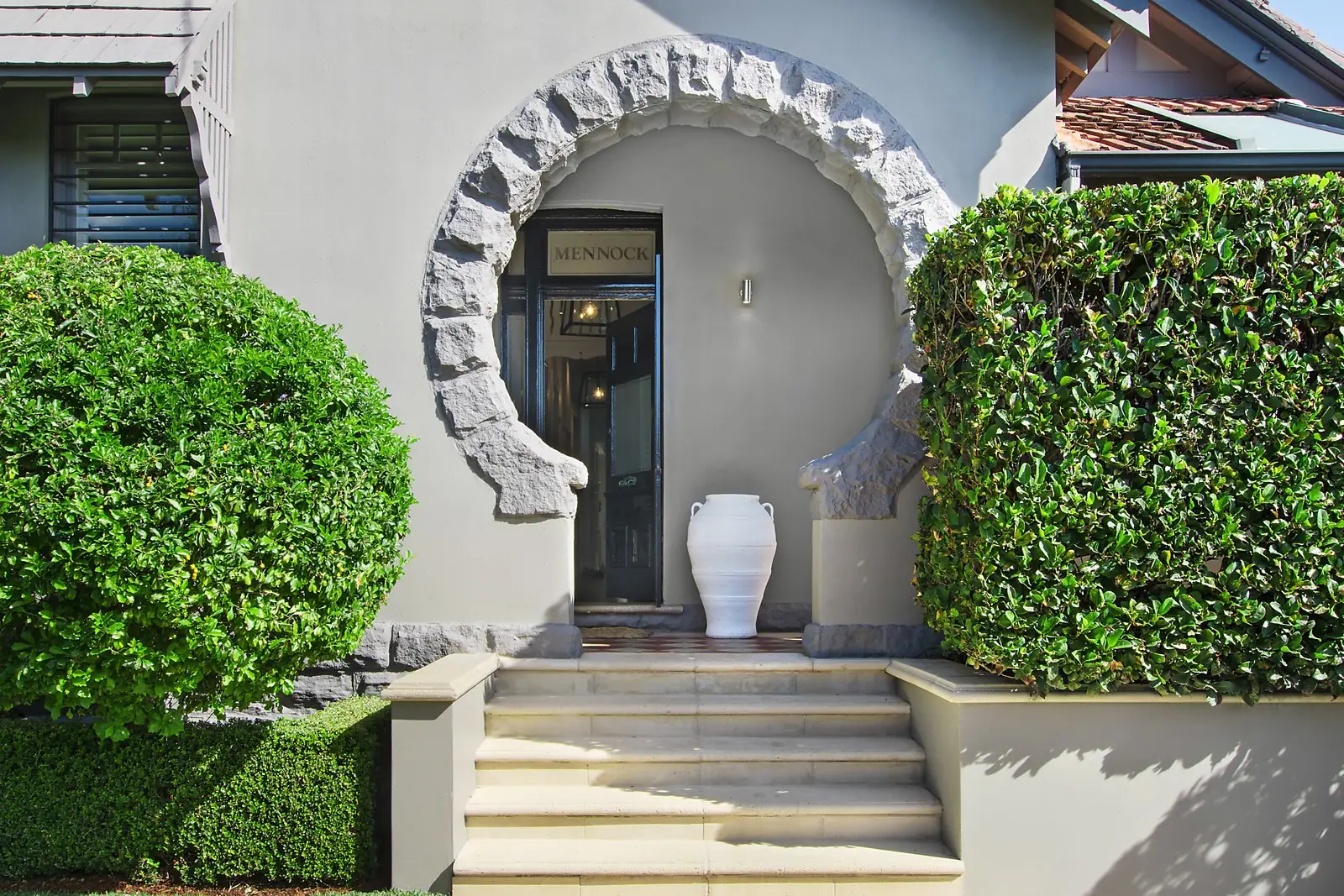 5 Russell Street, Vaucluse Sold by Sydney Sotheby's International Realty - image 2