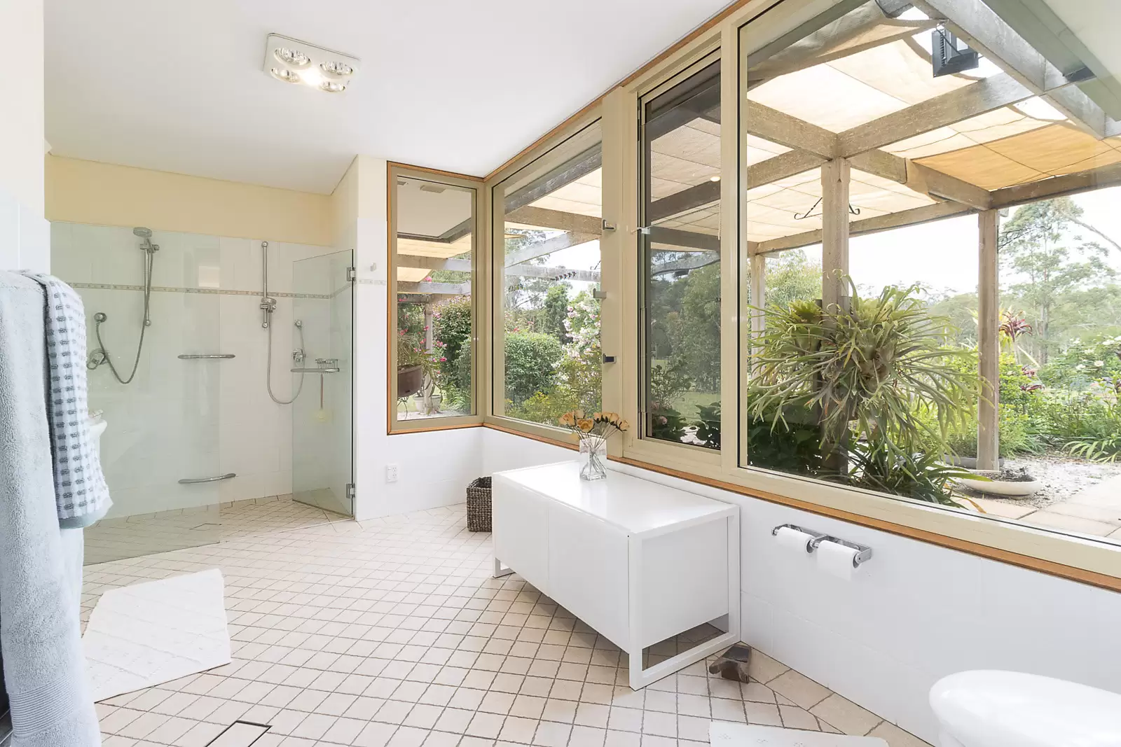 151 Ashbrookes Road, Mount White Sold by Sydney Sotheby's International Realty - image 10
