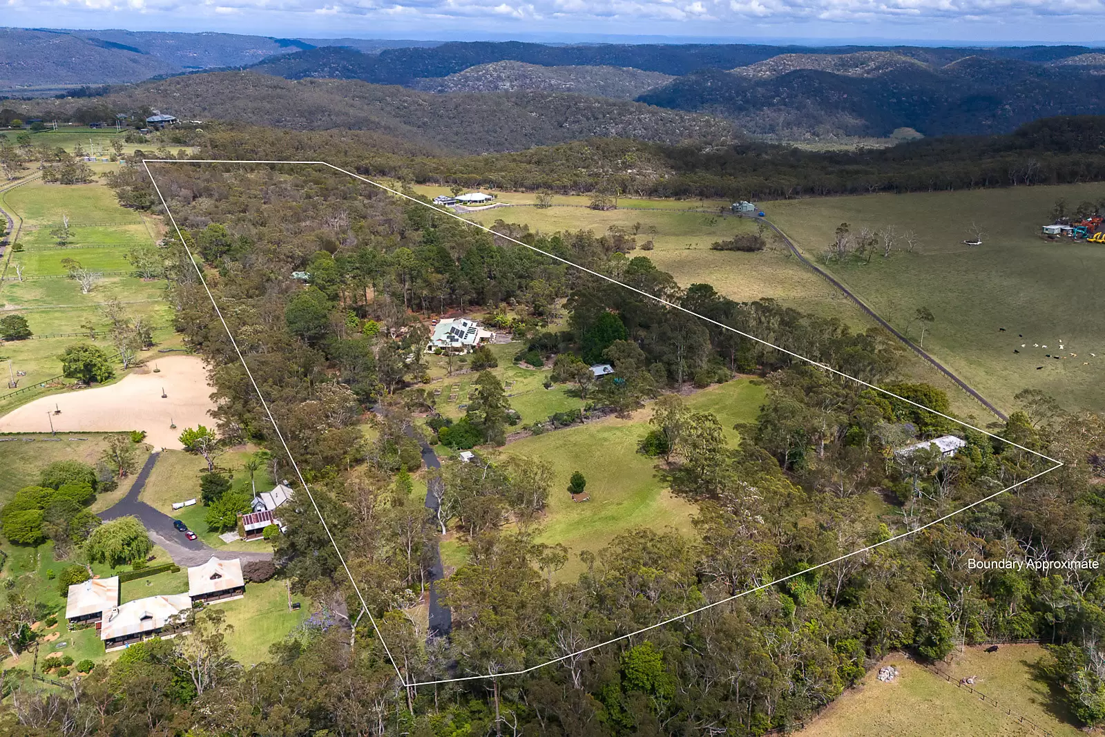 151 Ashbrookes Road, Mount White Sold by Sydney Sotheby's International Realty - image 2