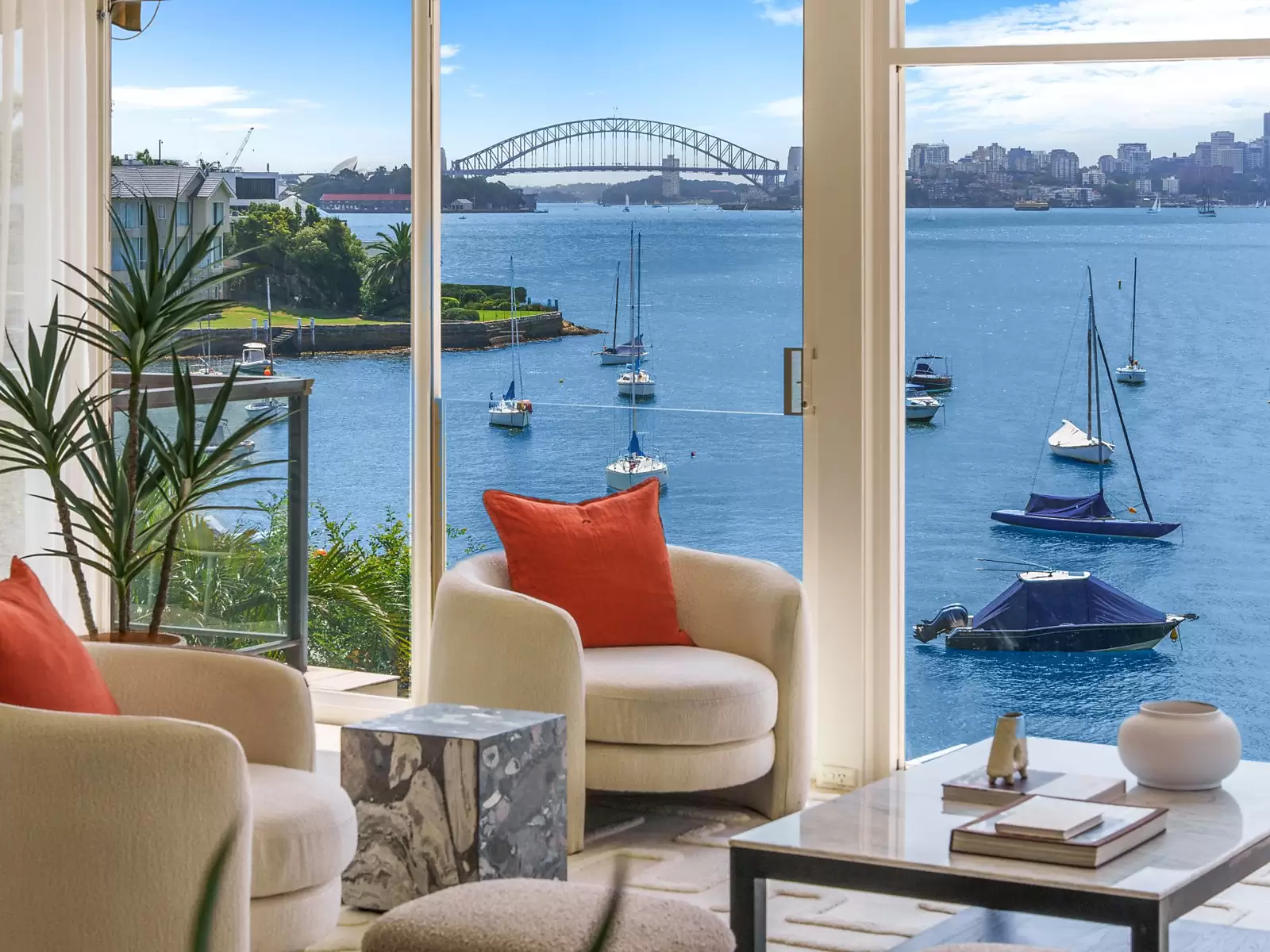 2/58 Wunulla Road, Point Piper Sold by Sydney Sotheby's International Realty - image 4