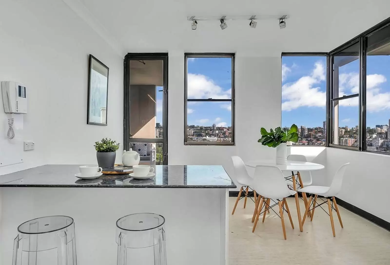 14/8 Wentworth Street, Point Piper Leased by Sydney Sotheby's International Realty - image 2