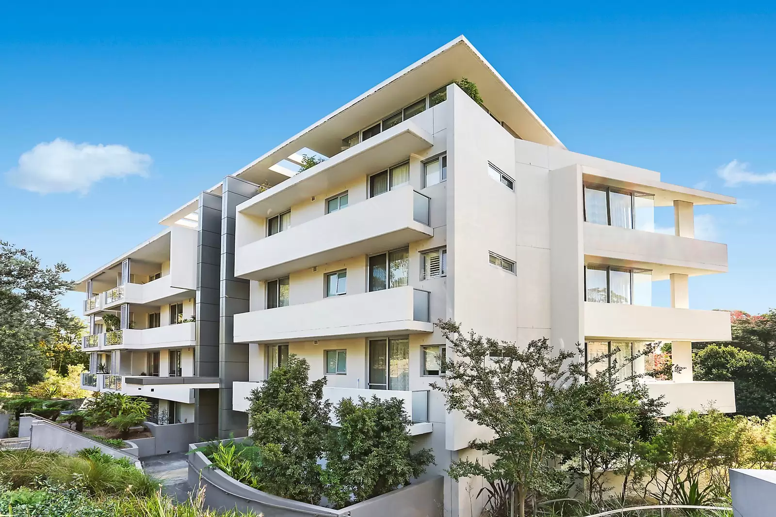 305/7 Gladstone Parade, Lindfield Sold by Sydney Sotheby's International Realty - image 1