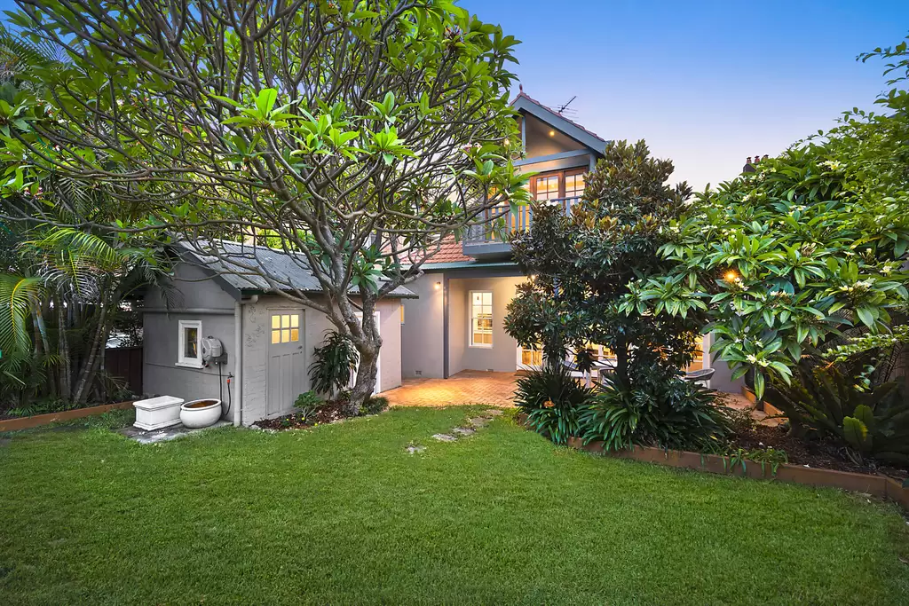 27 Carr Street, Coogee Auction by Sydney Sotheby's International Realty