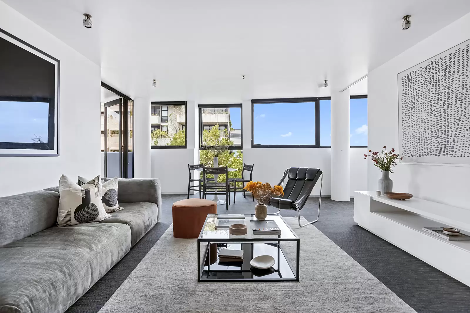 501/425-429 Bourke Street, Surry Hills Sold by Sydney Sotheby's International Realty - image 1