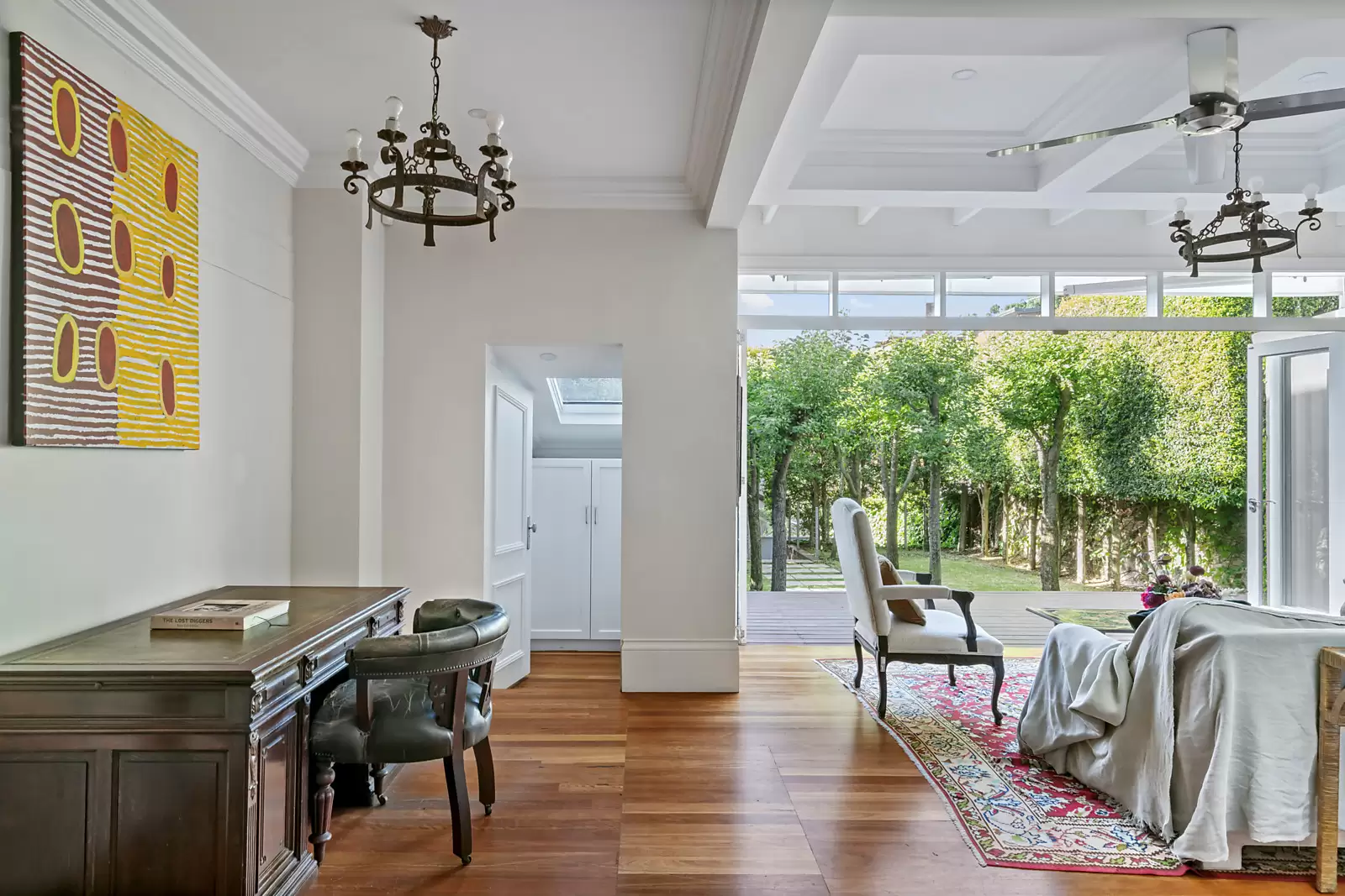 198 Queen Street, Woollahra Auction by Sydney Sotheby's International Realty - image 7