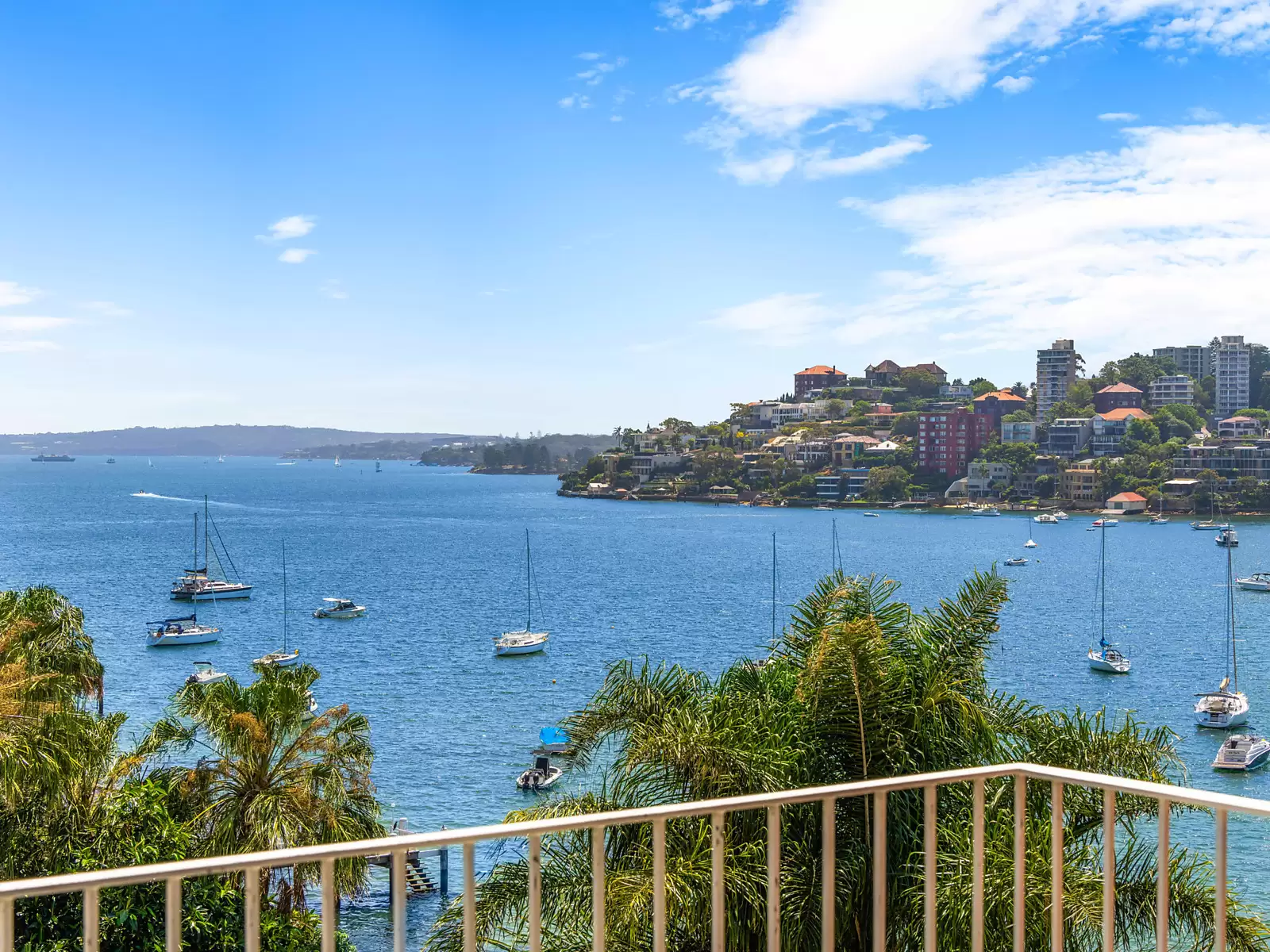 65/35A Sutherland Crescent, Darling Point Auction by Sydney Sotheby's International Realty - image 2