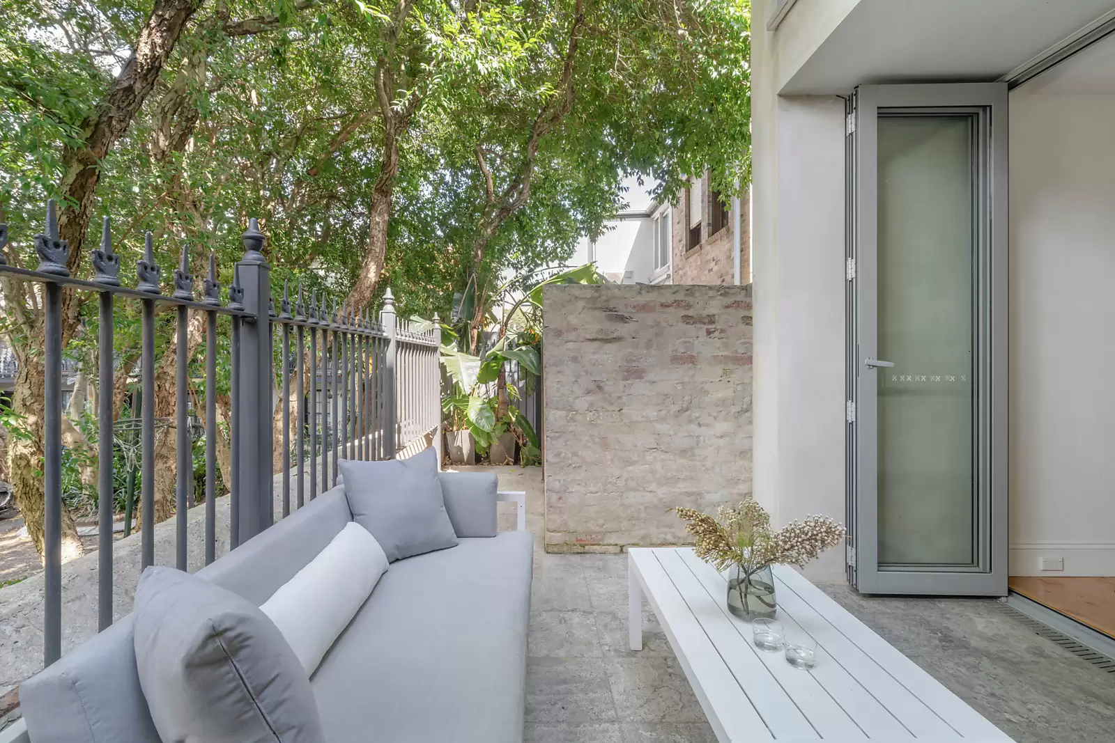 39 Prospect Street, Surry Hills Auction by Sydney Sotheby's International Realty - image 1