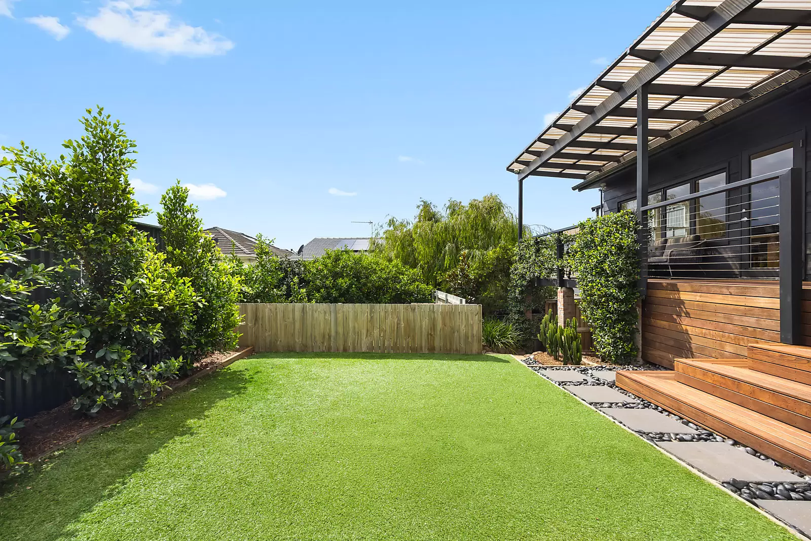 4 Pearce Street, South Coogee Auction by Sydney Sotheby's International Realty - image 1