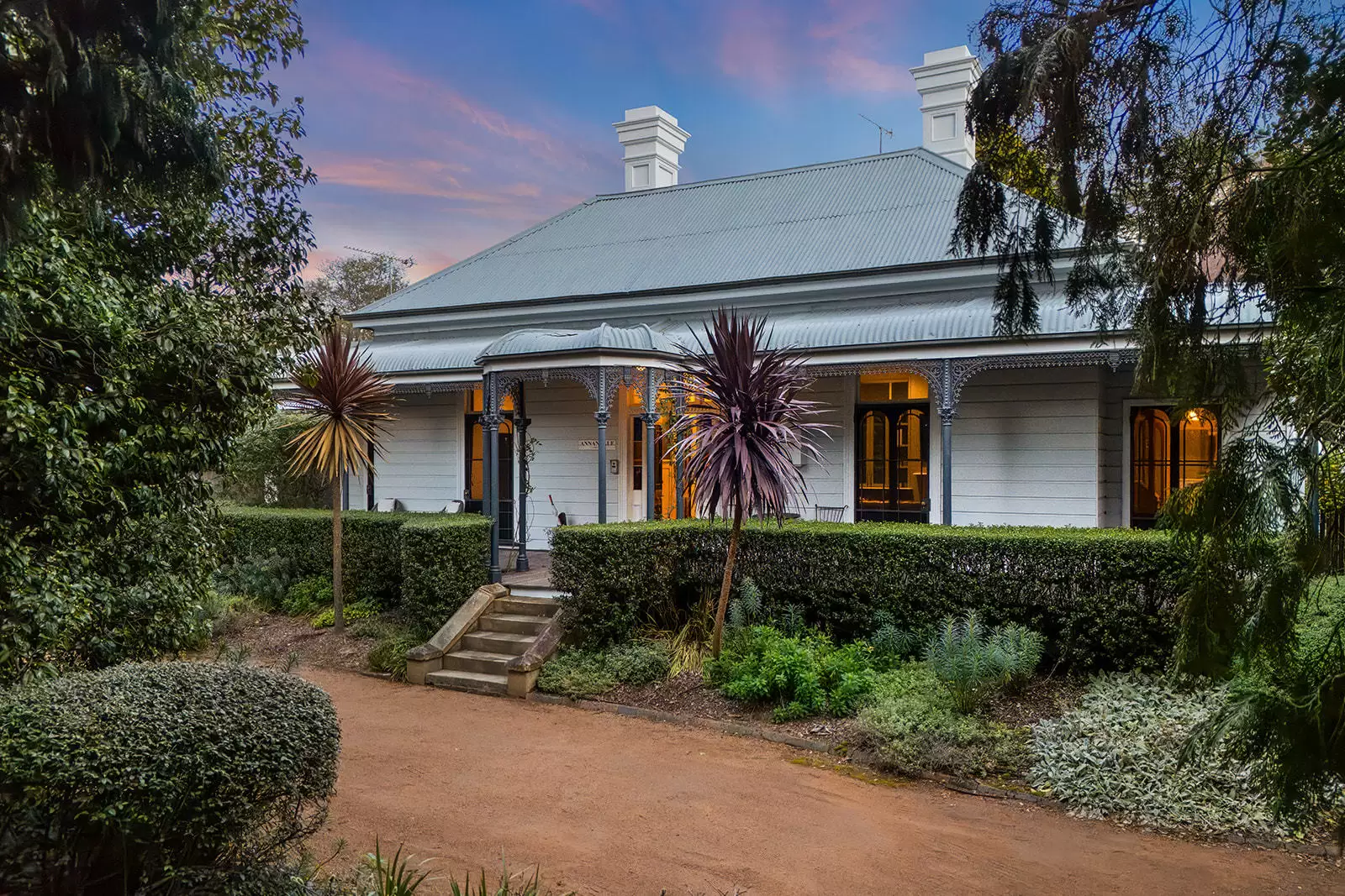 29-31 Merrigang Street, Bowral For Sale by Sydney Sotheby's International Realty - image 2