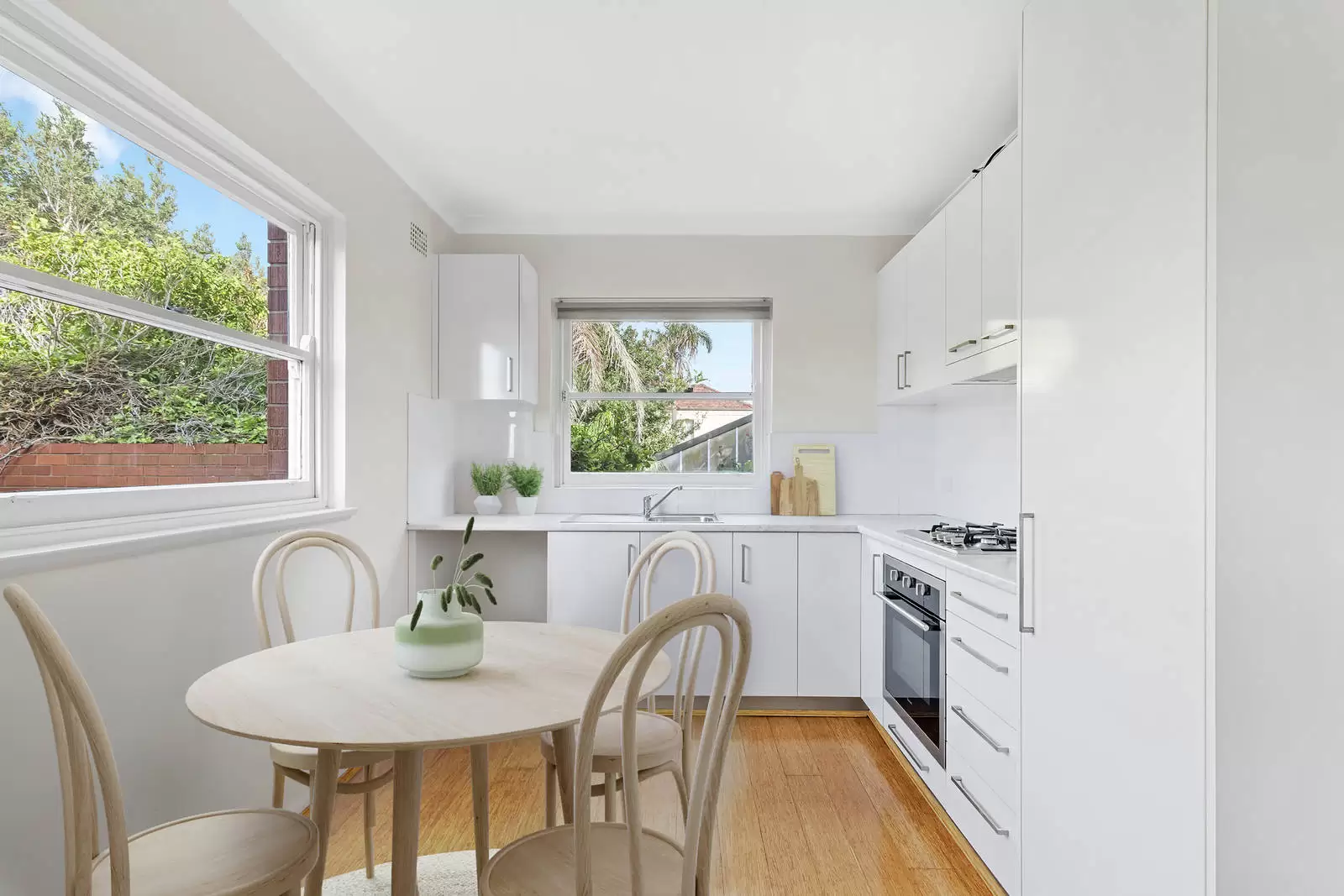 2/10 Marne Street, Vaucluse Leased by Sydney Sotheby's International Realty - image 2