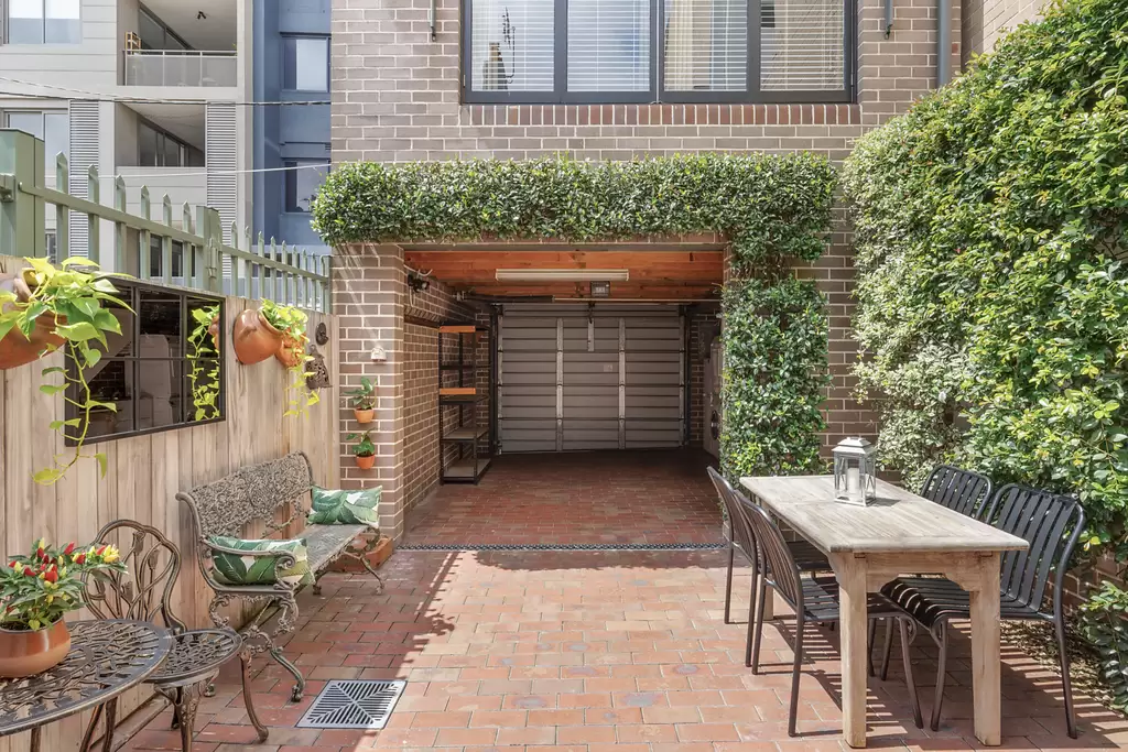 42 Buckingham Street, Surry Hills Sold by Sydney Sotheby's International Realty