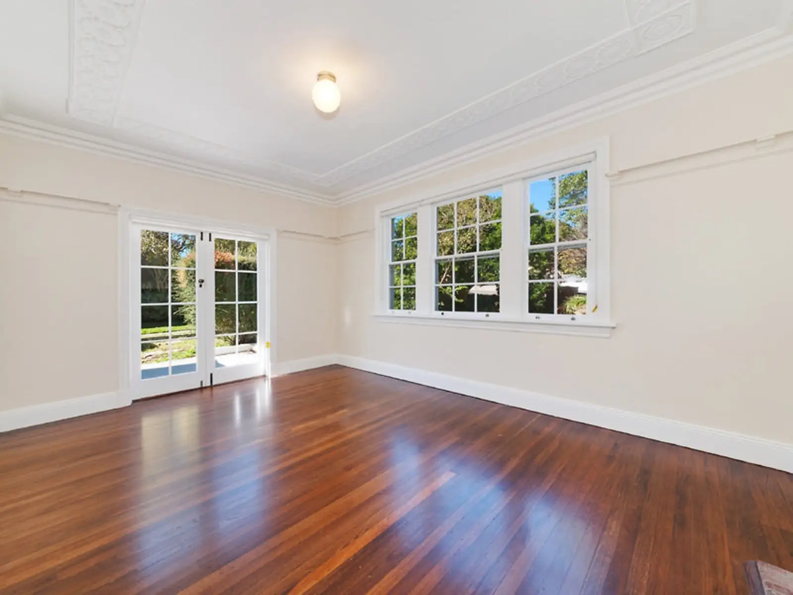 15 Central Avenue, Mosman Sold by Sydney Sotheby's International Realty - image 2