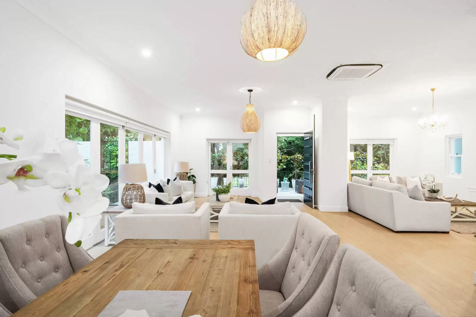 135 O'Sullivan Road, Bellevue Hill Leased by Sydney Sotheby's International Realty - image 4