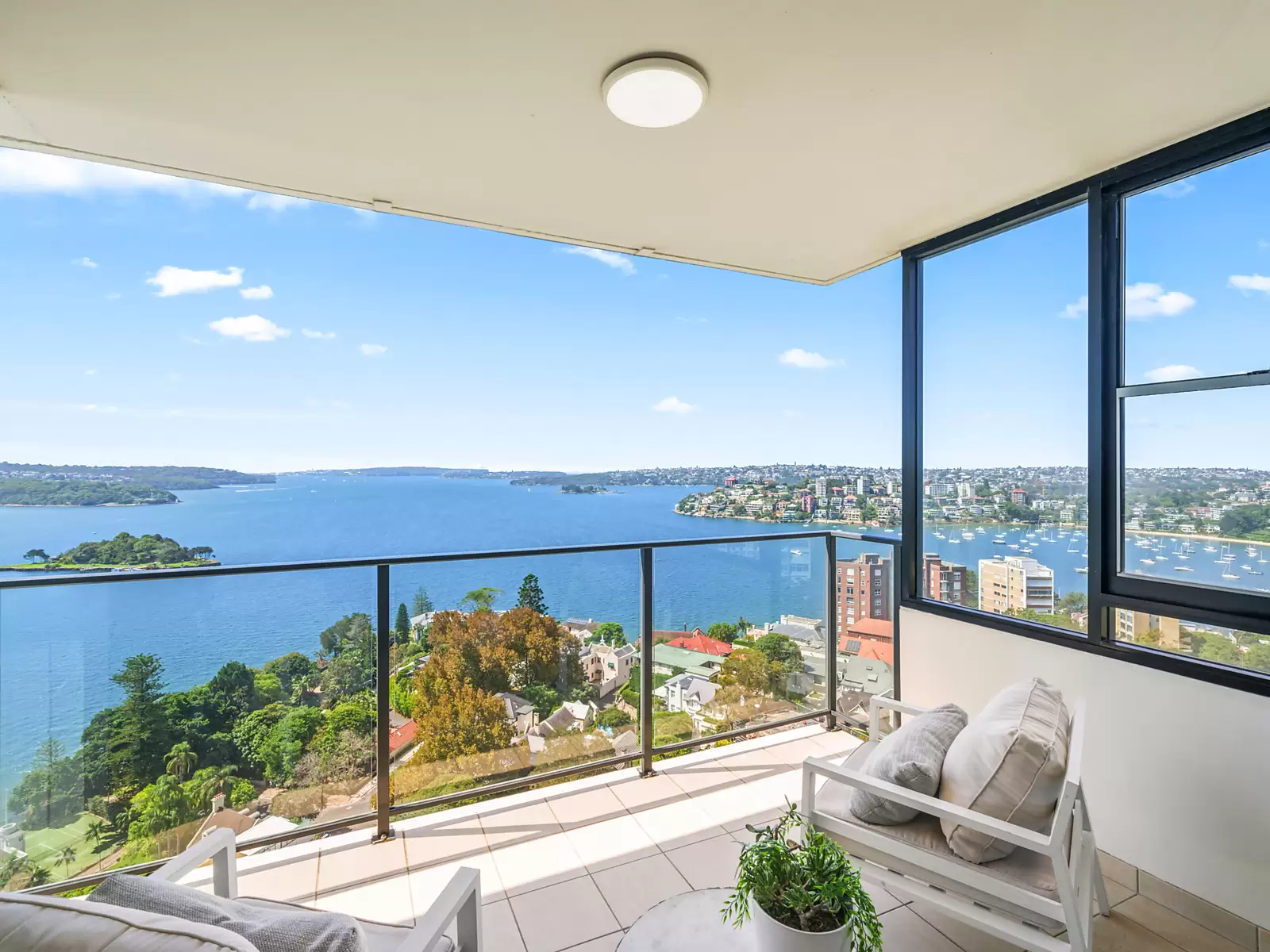 19C/5-11 Thornton Street, Darling Point For Sale by Sydney Sotheby's International Realty - image 2