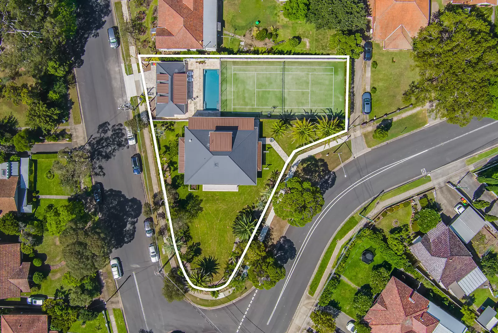 16 Cocos Avenue, Eastwood Auction by Sydney Sotheby's International Realty - image 4
