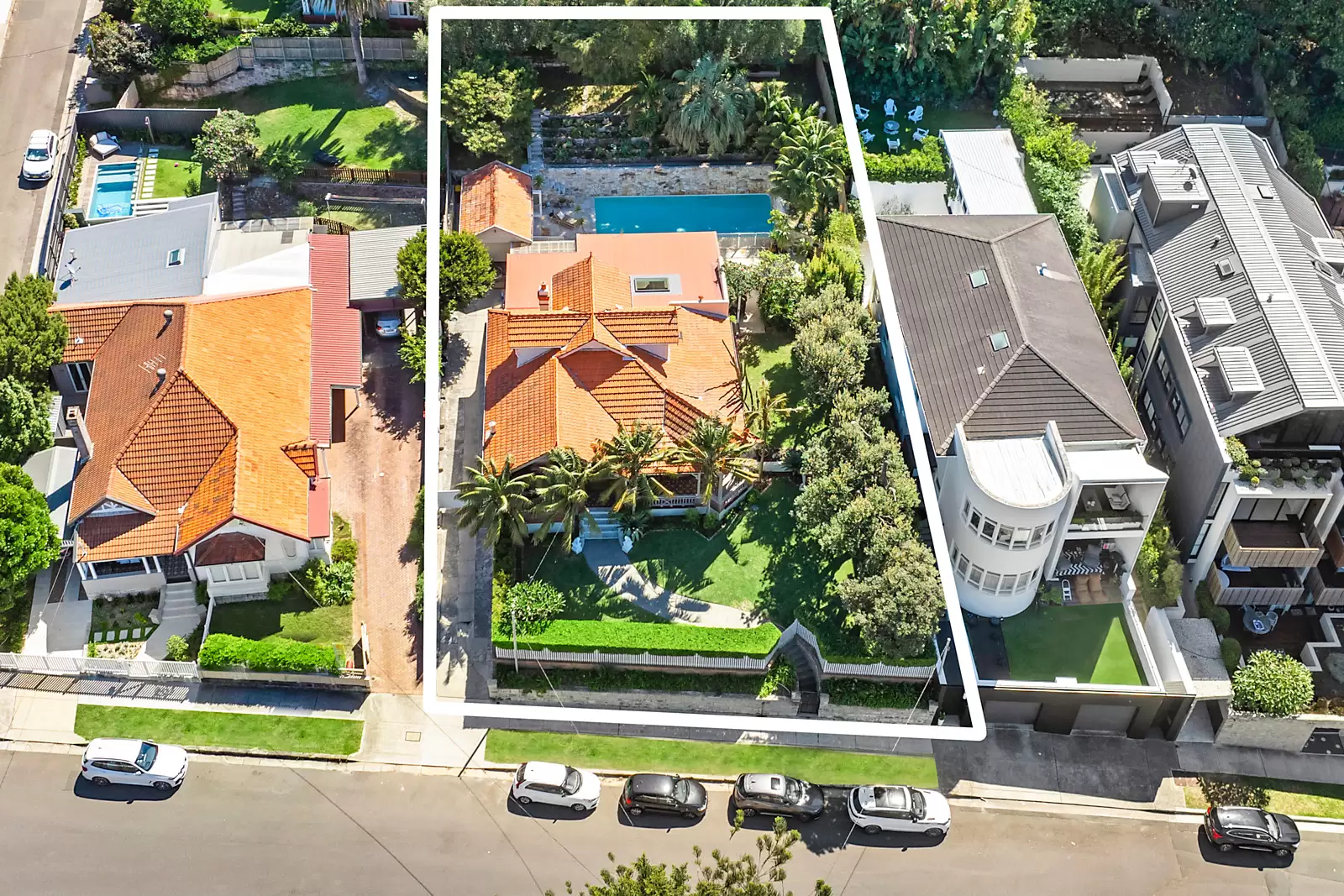 8 Higgs Street, Coogee Sold by Sydney Sotheby's International Realty - image 2