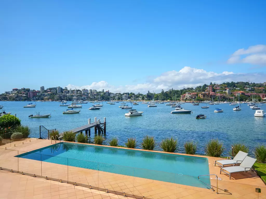 2/29 Sutherland Crescent, Darling Point Auction by Sydney Sotheby's International Realty