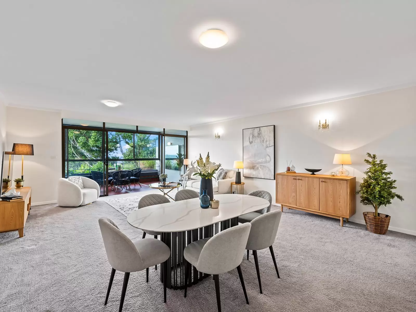 41/16-18 Rosemont Avenue, Woollahra Auction by Sydney Sotheby's International Realty - image 2
