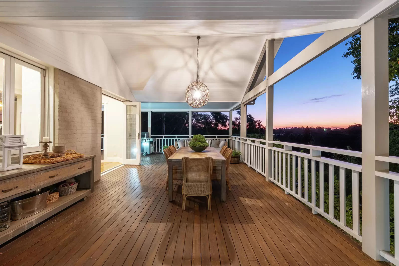 91 Bent Street, Lindfield Auction by Sydney Sotheby's International Realty - image 2