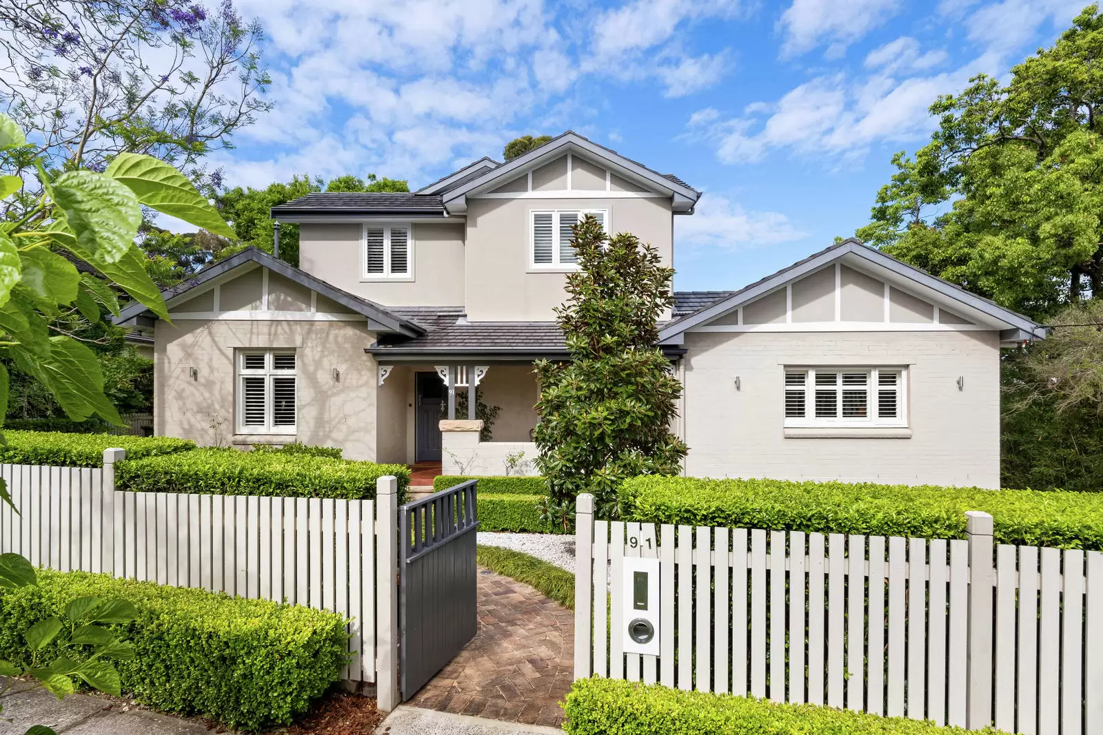 91 Bent Street, Lindfield Auction by Sydney Sotheby's International Realty - image 1