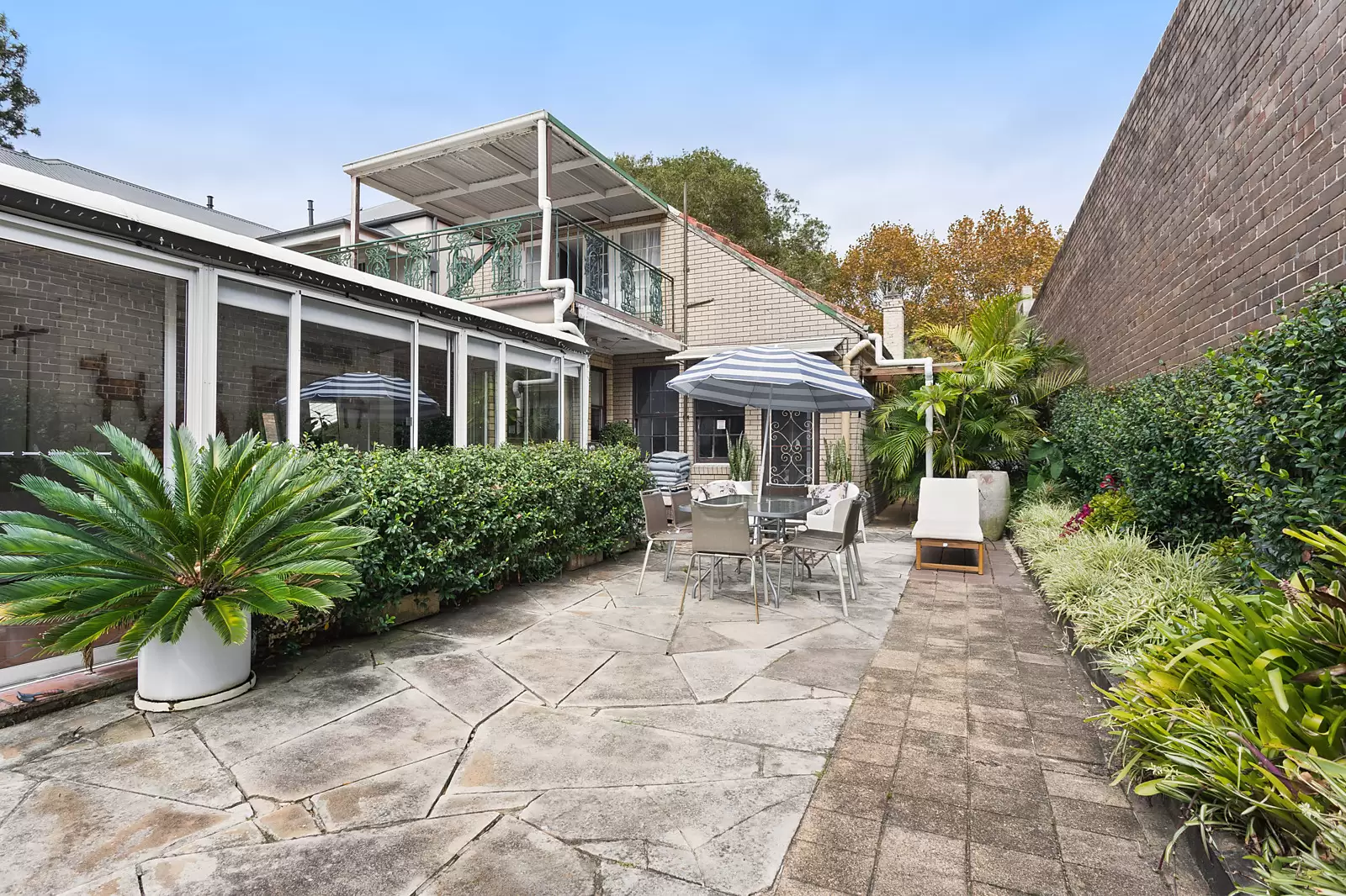 1 John Street, Woollahra Auction by Sydney Sotheby's International Realty - image 5