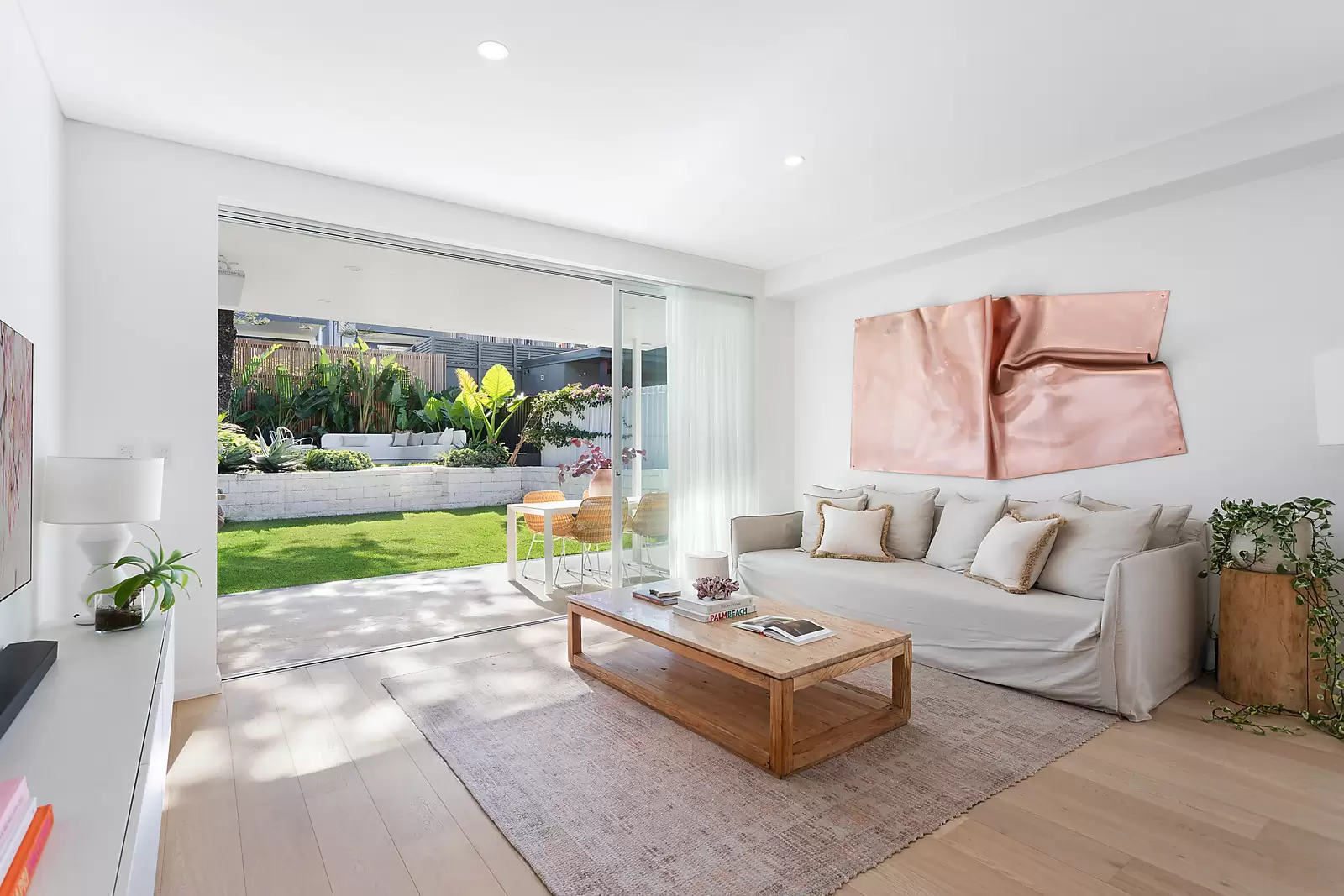 28 Duncan Street, Maroubra Auction by Sydney Sotheby's International Realty - image 1