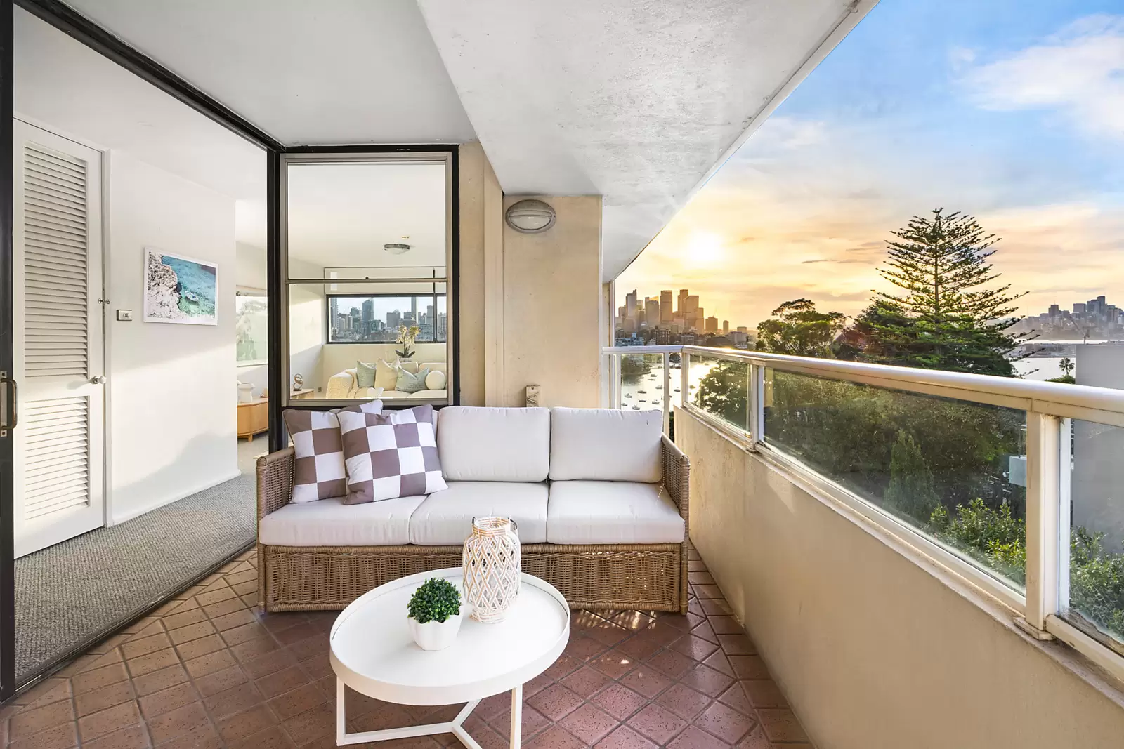 3/99 Darling Point Road, Darling Point For Sale by Sydney Sotheby's International Realty - image 3