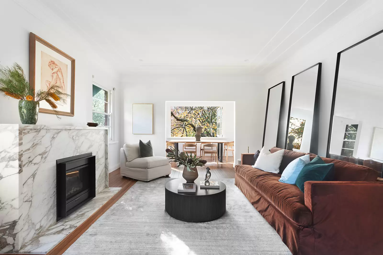 5/12 Rosemont Avenue, Woollahra Auction by Sydney Sotheby's International Realty - image 2