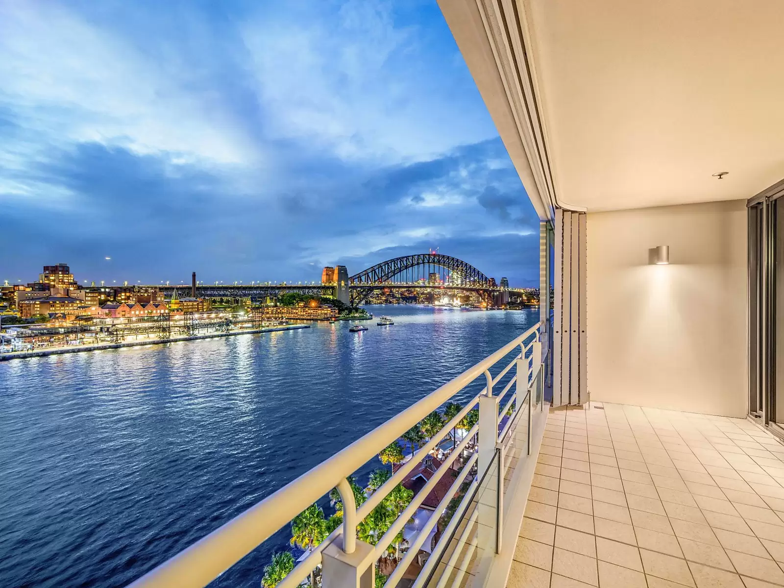 93/3 Macquarie Street, Sydney For Sale by Sydney Sotheby's International Realty - image 2