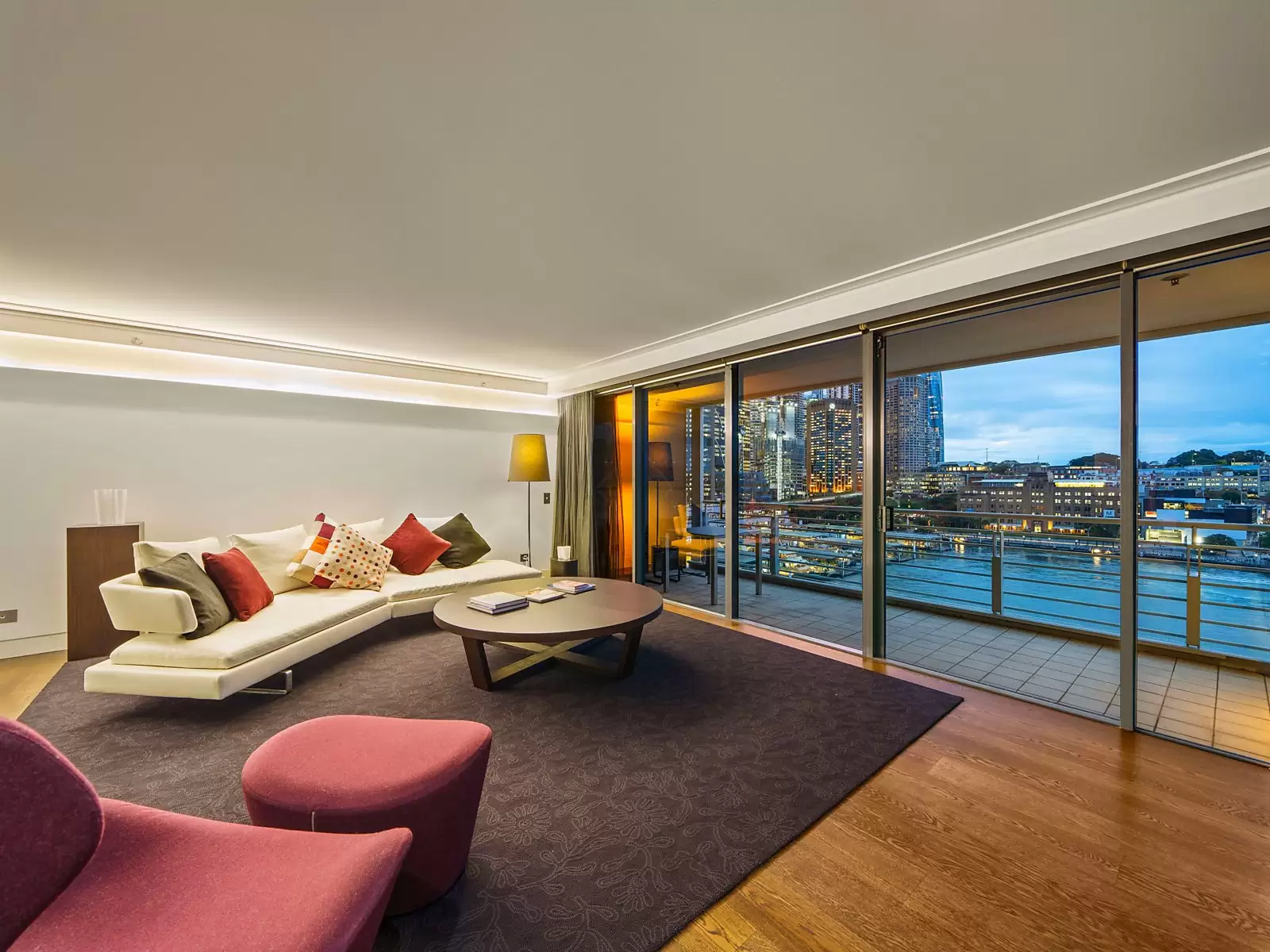 93/3 Macquarie Street, Sydney For Sale by Sydney Sotheby's International Realty - image 4