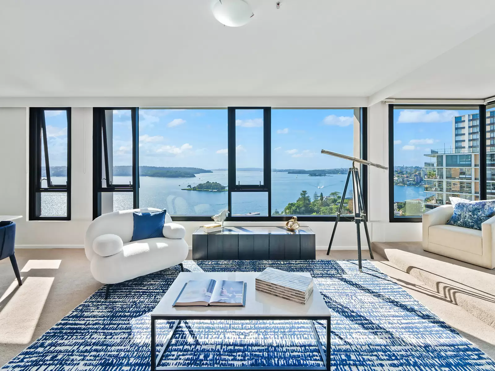 16B/21 Thornton Street, Darling Point Sold by Sydney Sotheby's International Realty - image 1