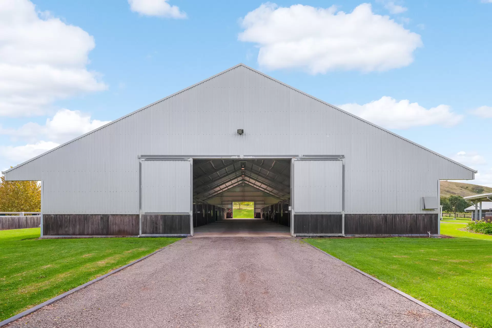 975 Rouchel Road, Aberdeen For Sale by Sydney Sotheby's International Realty - image 9