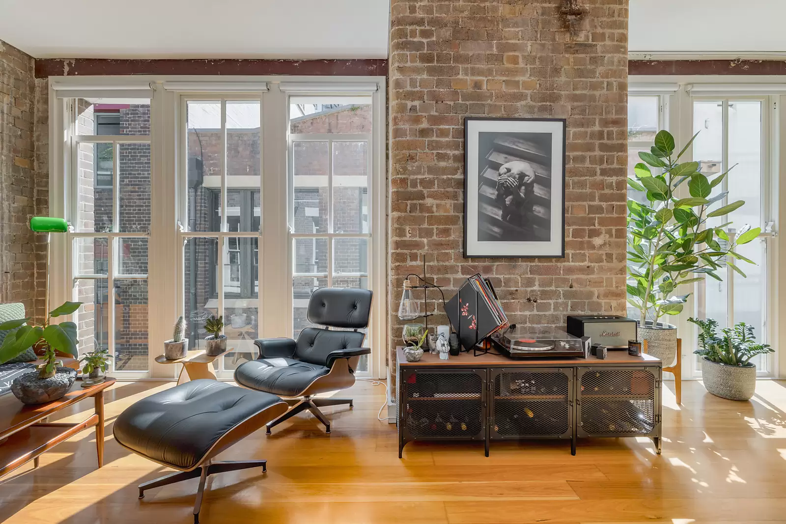 308/148 Goulburn Street, Surry Hills For Sale by Sydney Sotheby's International Realty - image 2