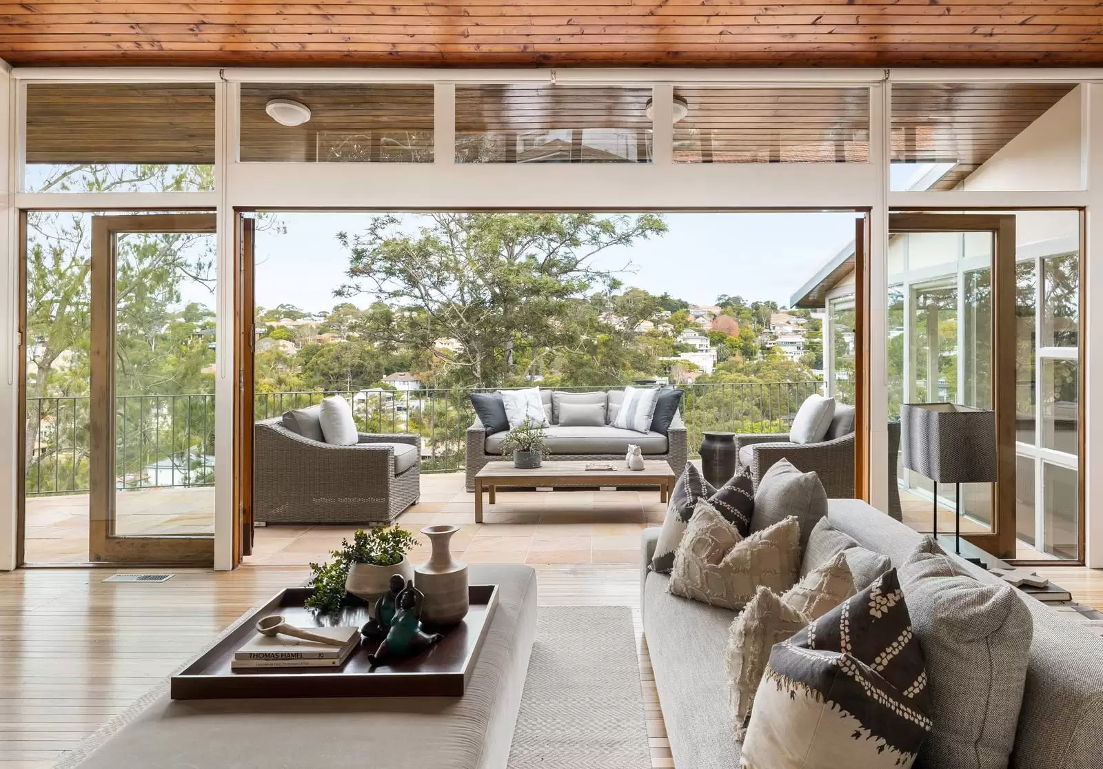 18 The Rampart, Castlecrag Sold by Sydney Sotheby's International Realty - image 19