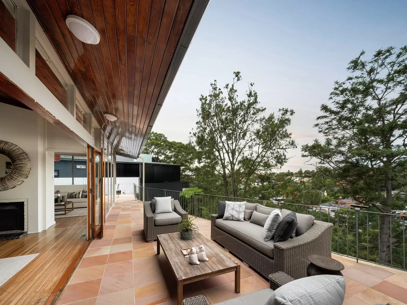 18 The Rampart, Castlecrag Sold by Sydney Sotheby's International Realty - image 23