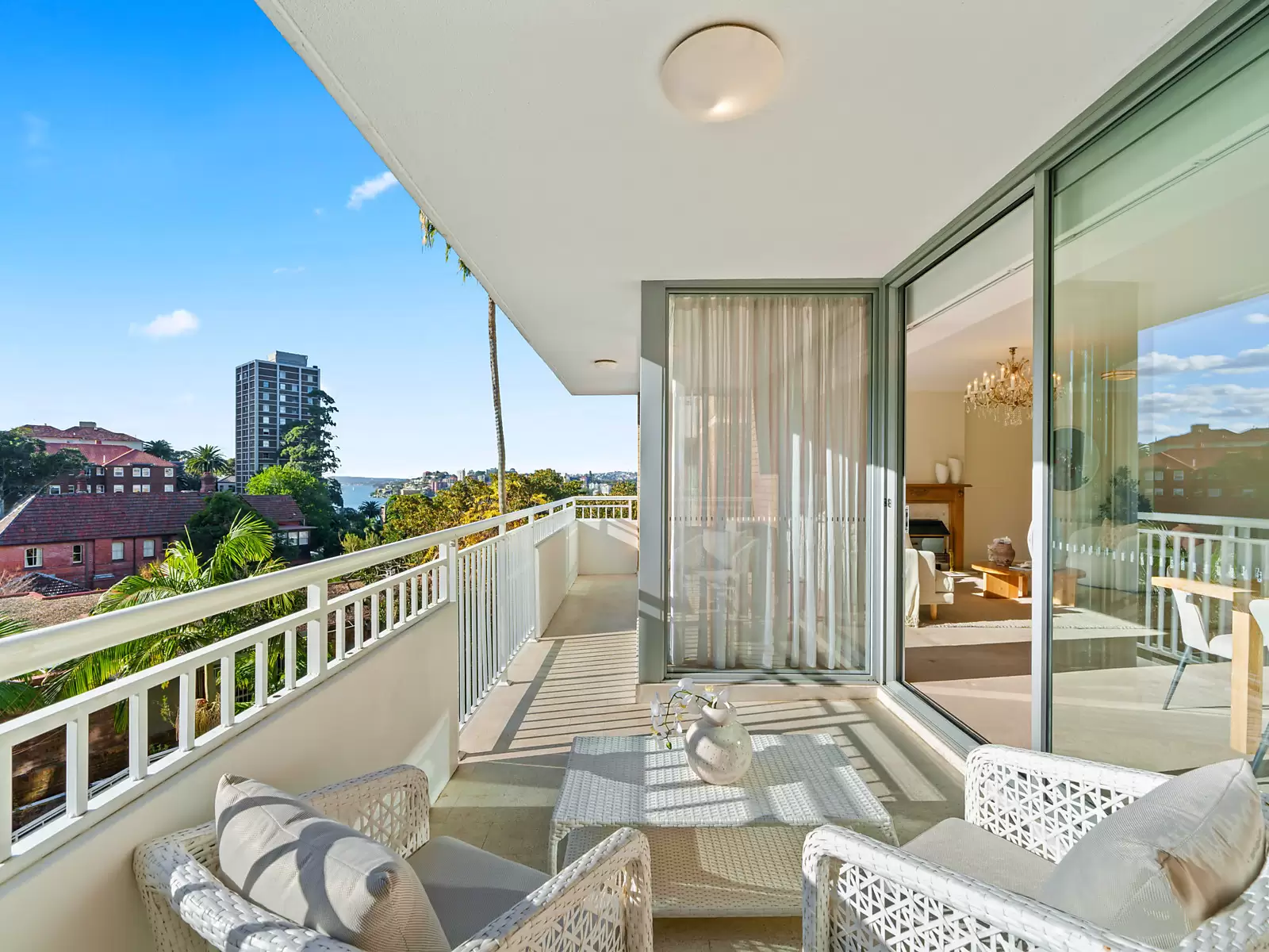 8/4 Greenoaks Avenue, Darling Point For Sale by Sydney Sotheby's International Realty - image 3