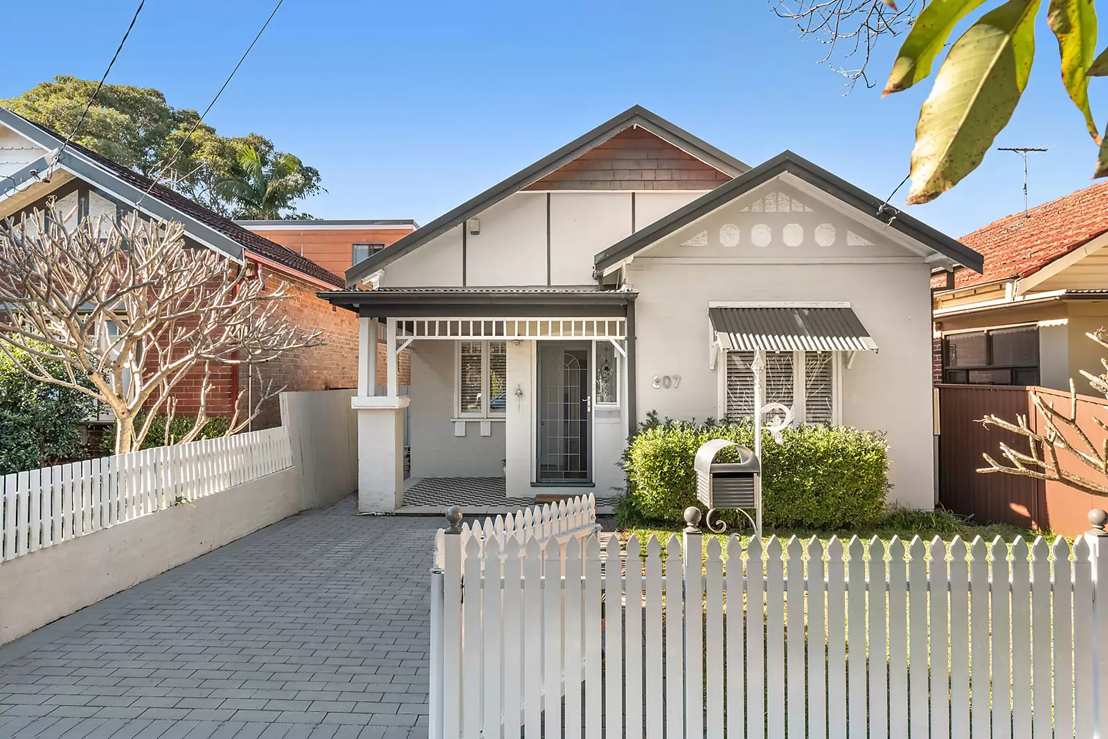 307 Botany Street, Kingsford Auction by Sydney Sotheby's International Realty - image 1