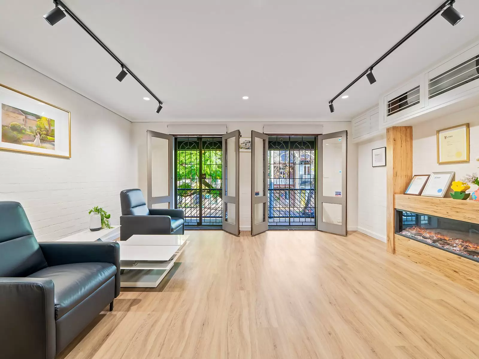 120 Cathedral Street, Woolloomooloo For Sale by Sydney Sotheby's International Realty - image 5