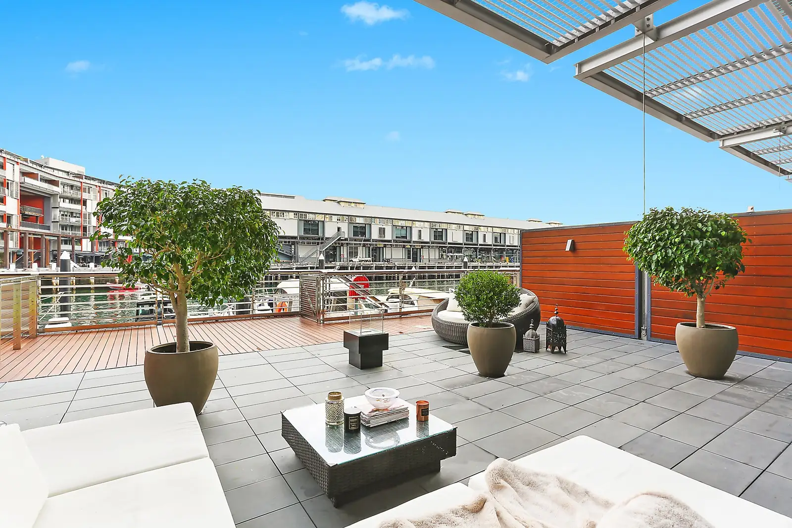 101/19 Hickson Road, Walsh Bay Sold by Sydney Sotheby's International Realty - image 2