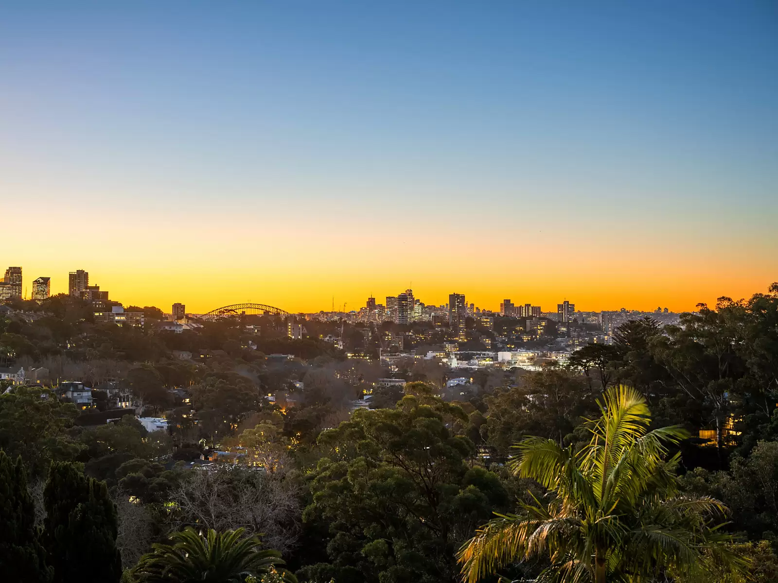 38 View Street, Woollahra For Sale by Sydney Sotheby's International Realty - image 2