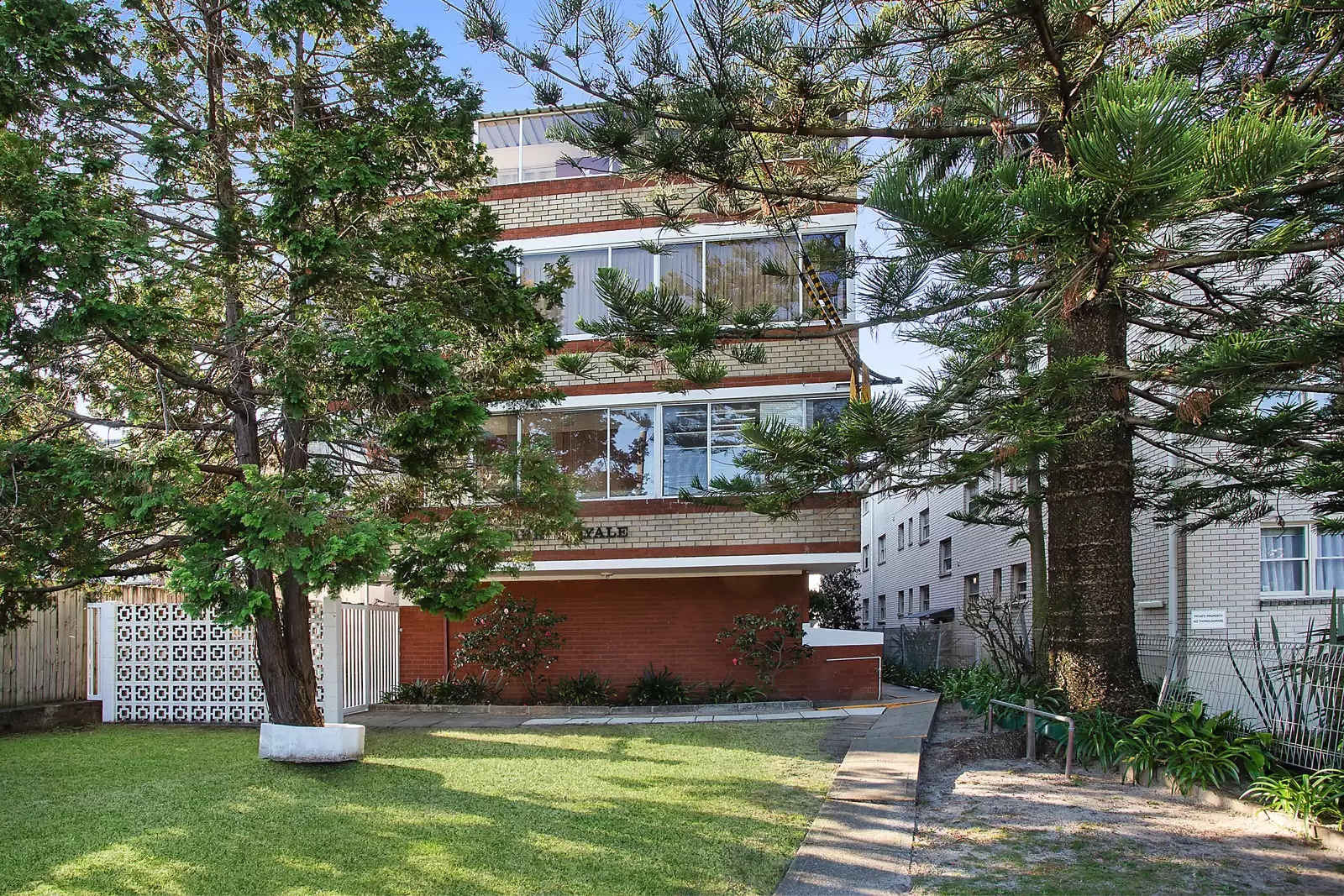 2/2 Coogee Bay Road, Randwick Sold by Sydney Sotheby's International Realty - image 8