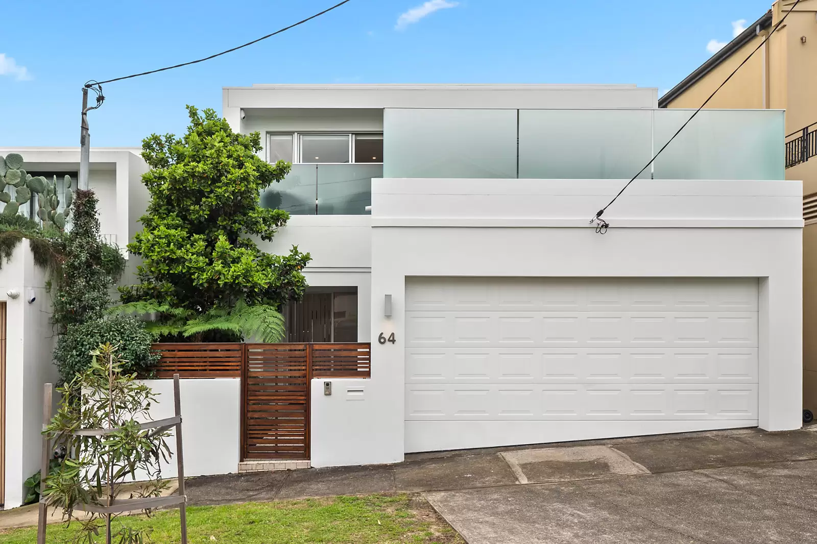 64 Gilgandra Road, North Bondi Sold by Sydney Sotheby's International Realty - image 3