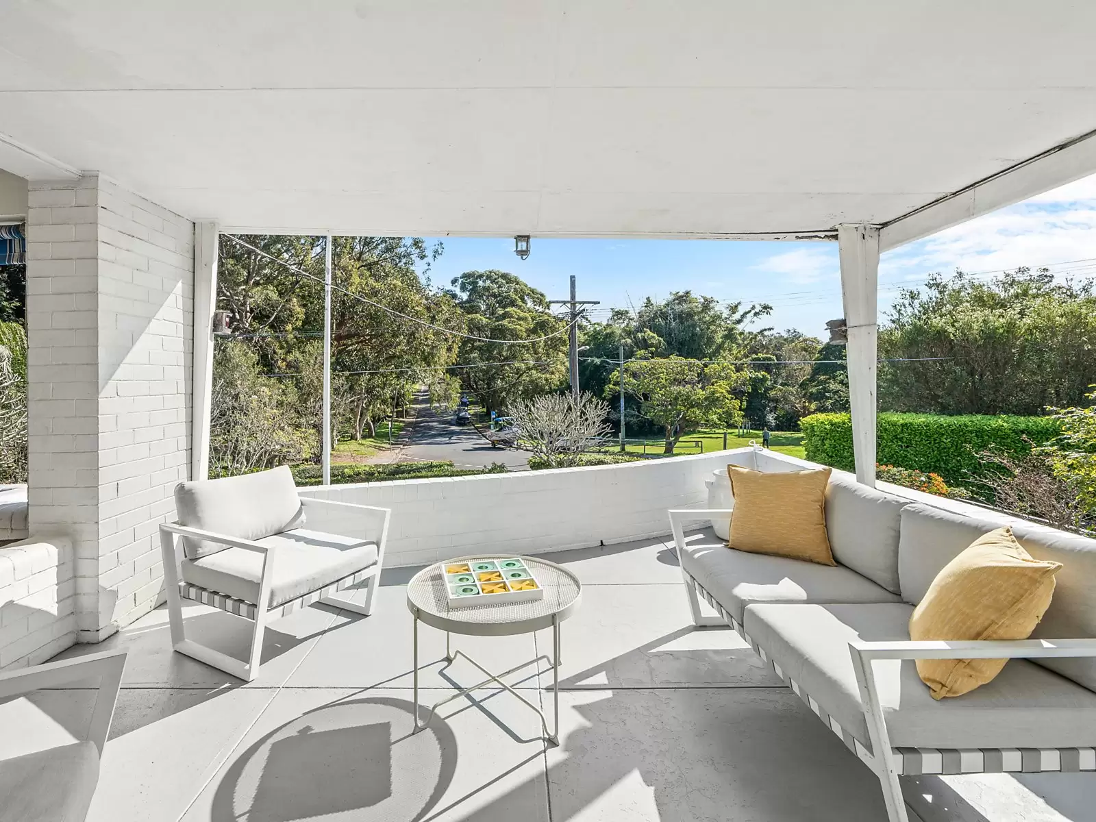 56 Olola Avenue, Vaucluse Sold by Sydney Sotheby's International Realty - image 3